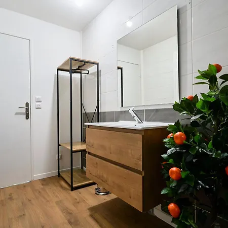 Ng Suitehome - Lille I Barbieux I Montesquieu - 3 - Netflix - Wifi - Kitchenette Apartment *