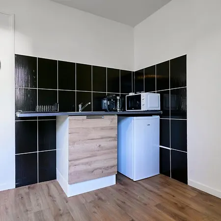Ng Suitehome - Lille I Barbieux I Montesquieu - 3 - Netflix - Wifi - Kitchenette Apartment Roubaix
